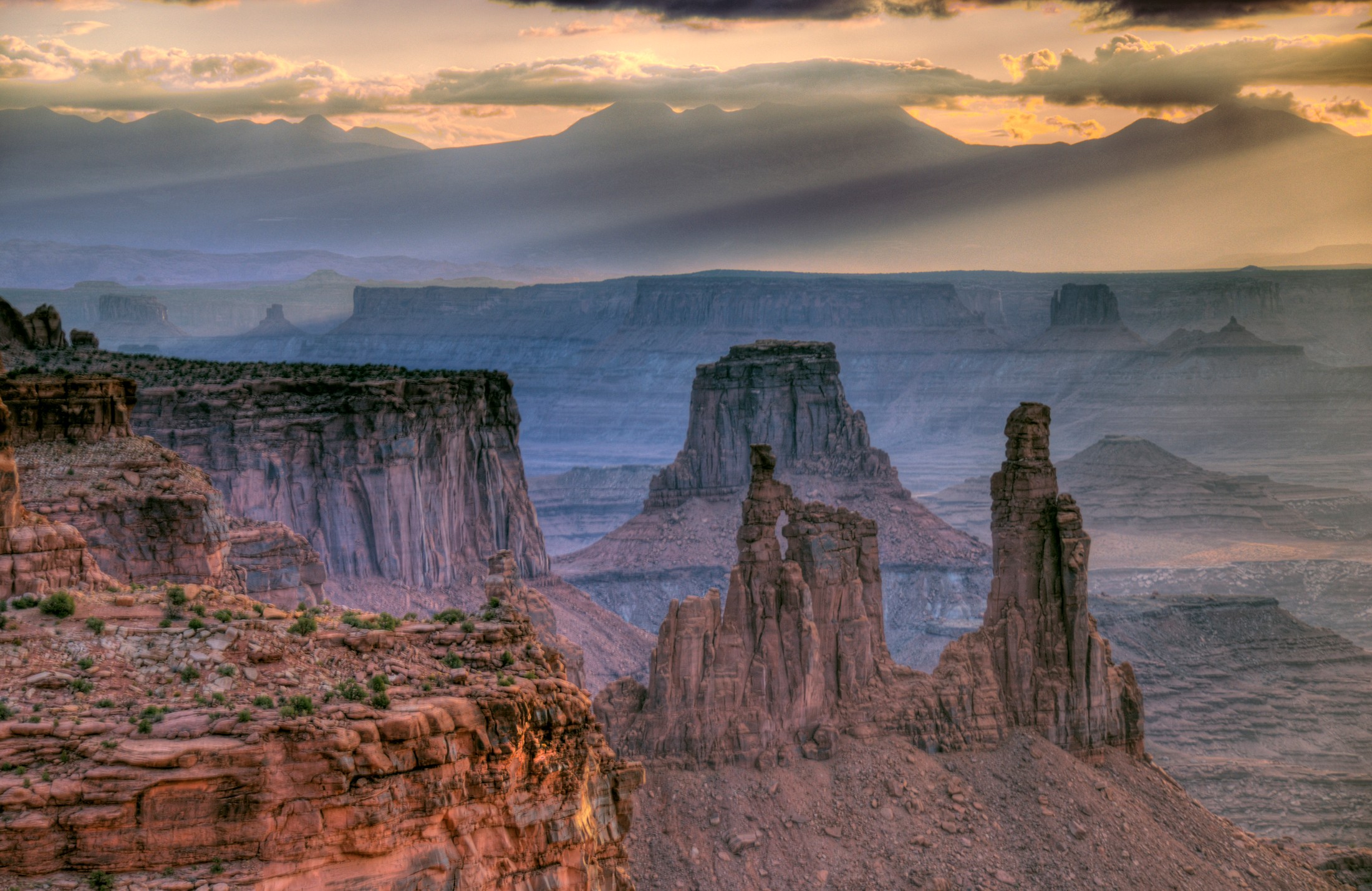 Canyonlands National Park at sunrise | Canyonlands National Park in United States