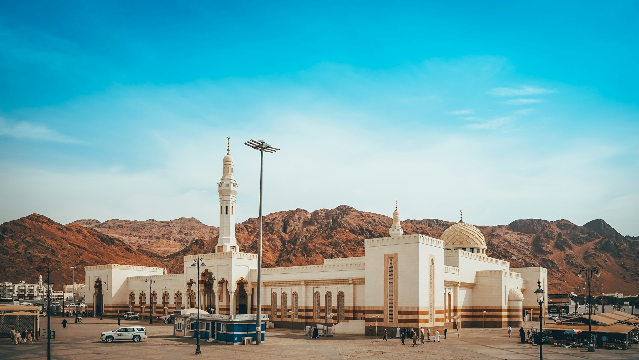Sayyidul Syuhada Mosque at UHUD mountain | Medina in Saudi Arabia