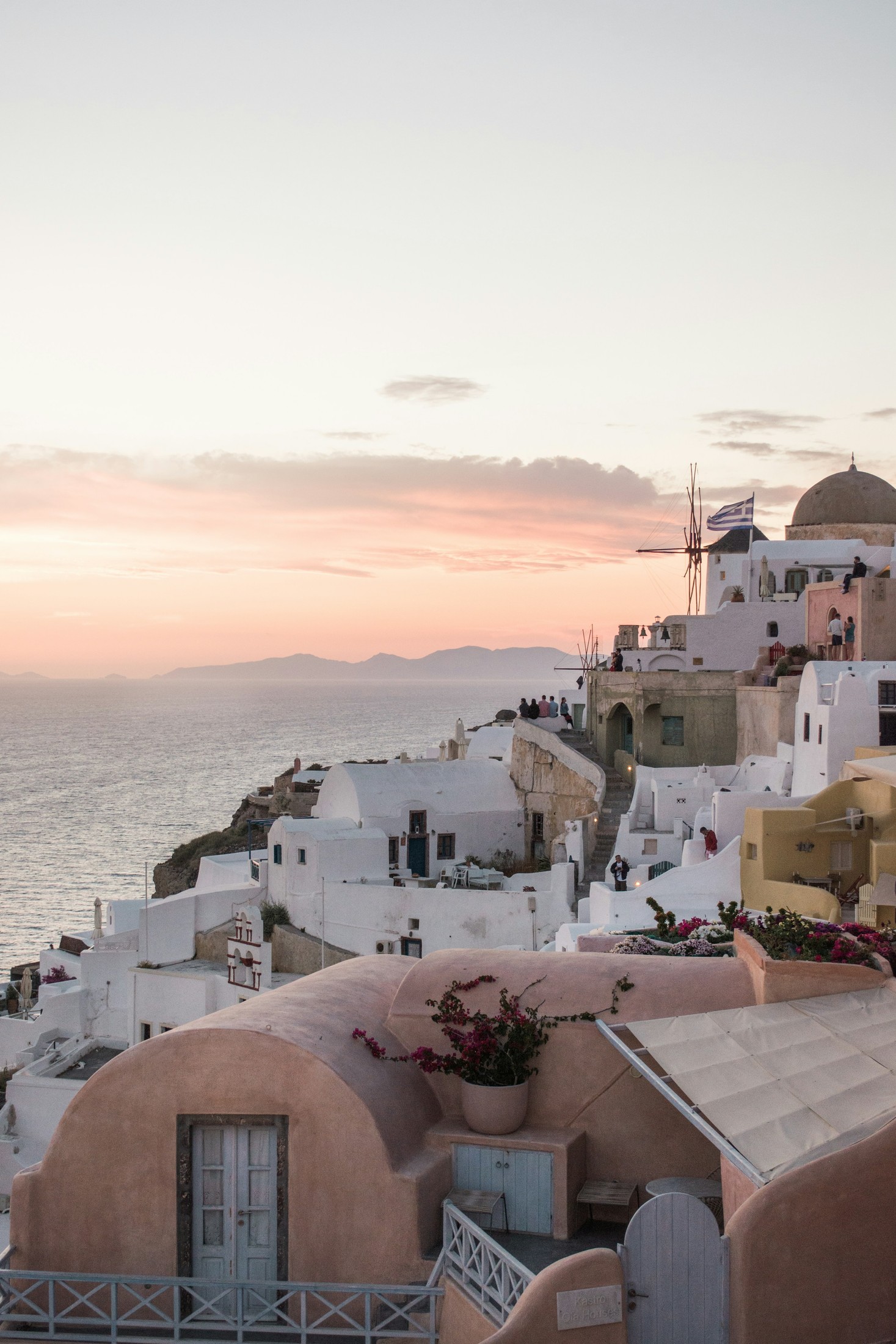 Pink Sunset in Santorini, Greece | Oia in Greece